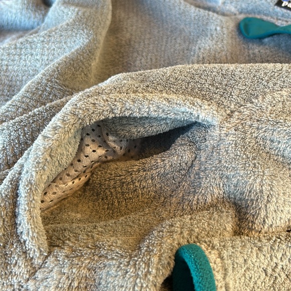 Patagonia Re-Tool half snap pullover, like new - Picture 5 of 7